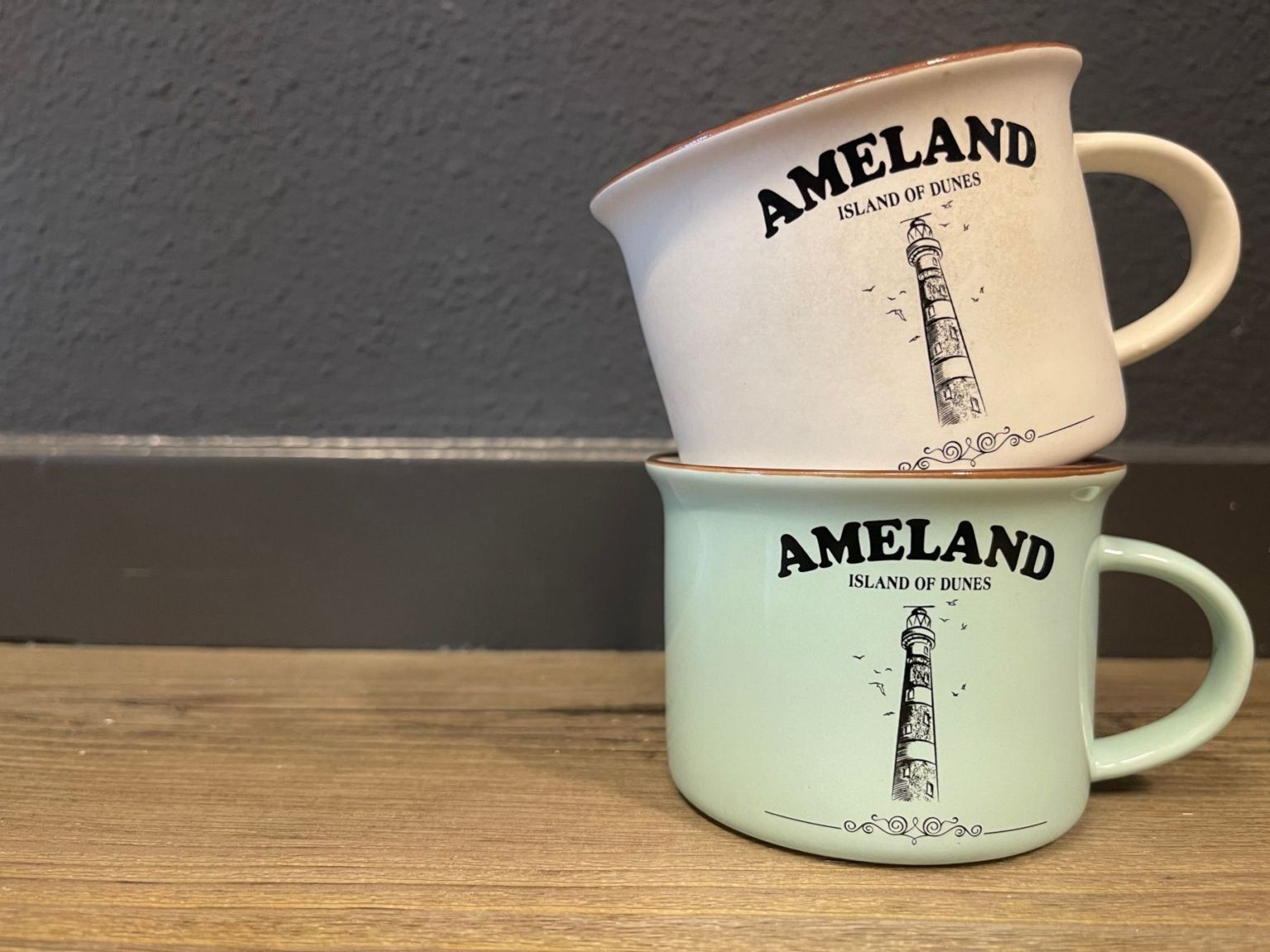 Ameland beker klein wit en mint - Webshop VVV Ameland