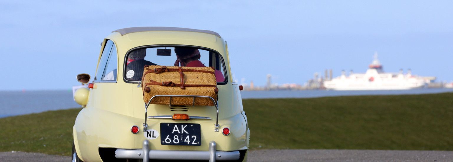 Parkeren in Holwert (Holwerd) - VVV Ameland