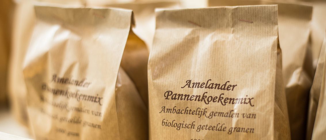 Amelander Pannenkoekenmix Volkoren - Webshop VVV Ameland