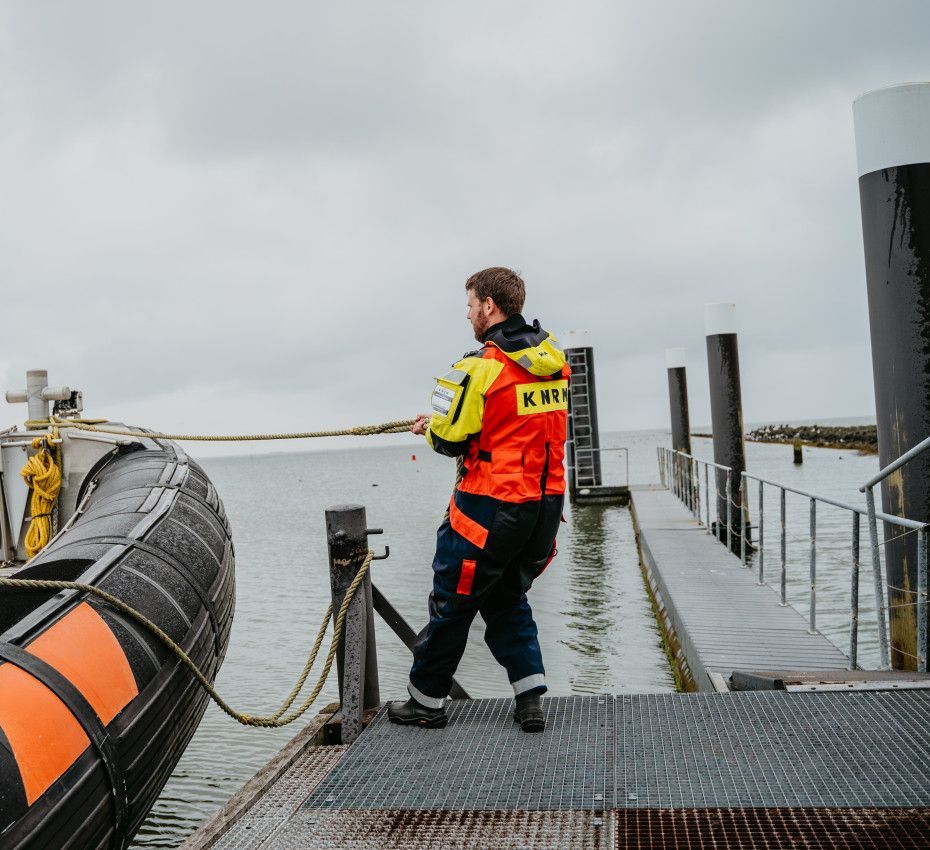 Het verhaal van KNRM beroepsschipper Willard - VVV Ameland