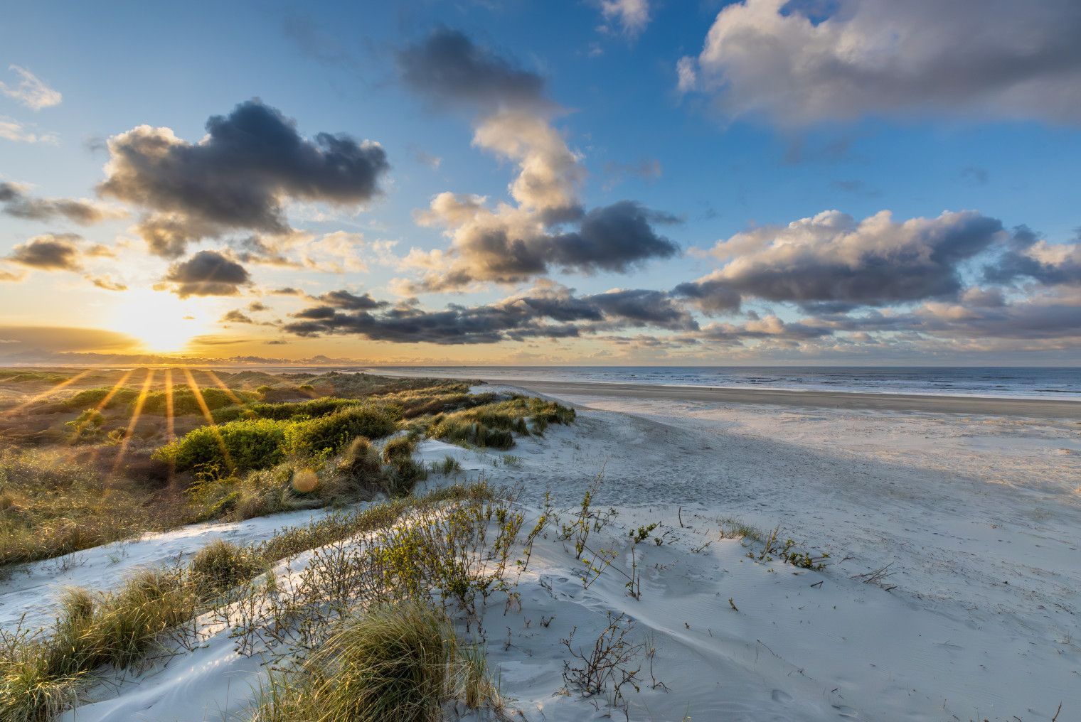 Algemene Voorwaarden Flessenpost & Inzendingen Foto’s - VVV Ameland