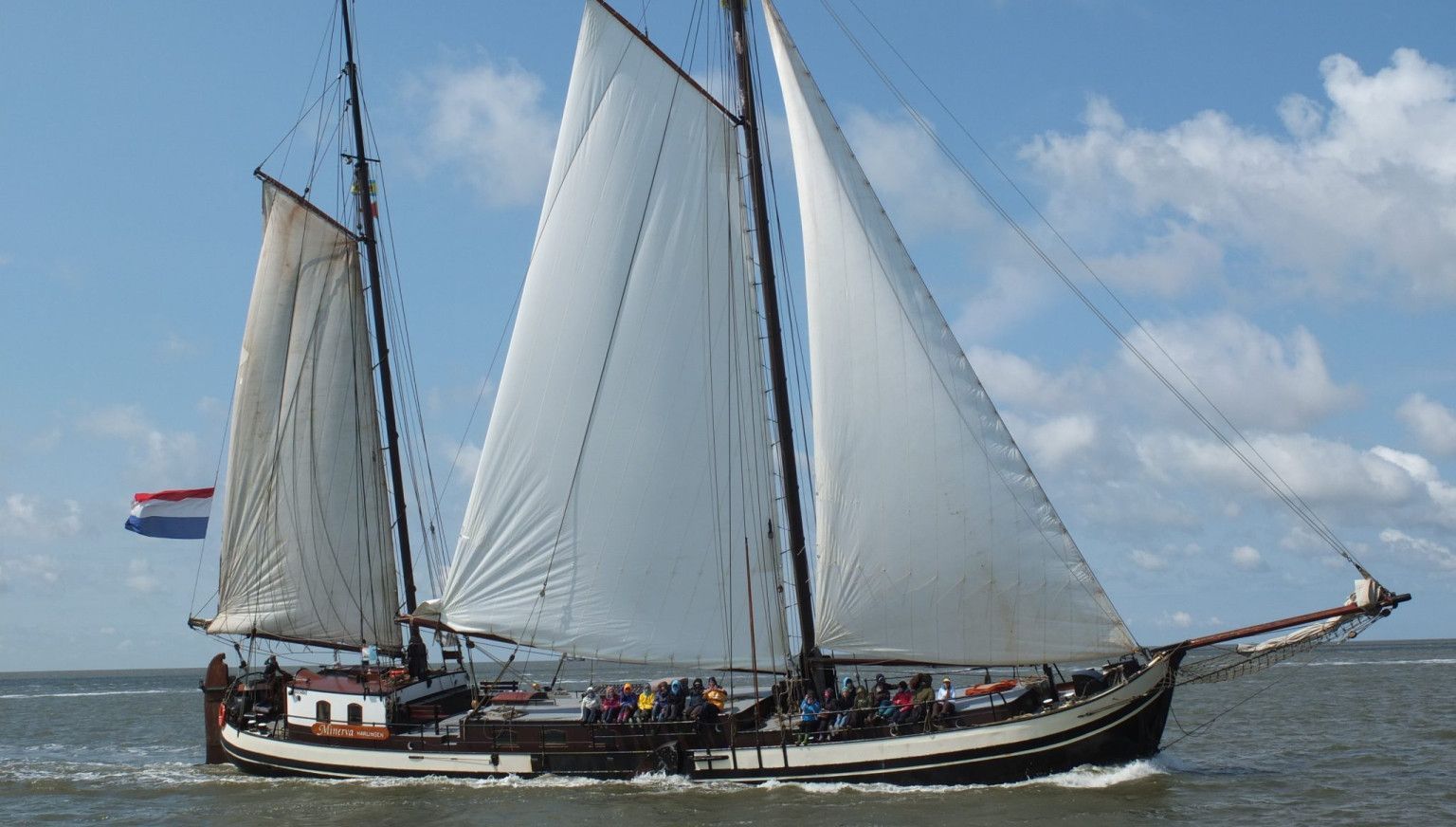 Waddenhoppen - Minerva - VVV Ameland