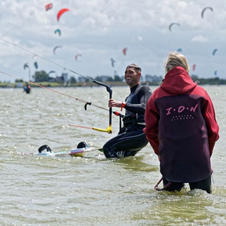 Kitesurfschool KiteMobile - VVV Ameland