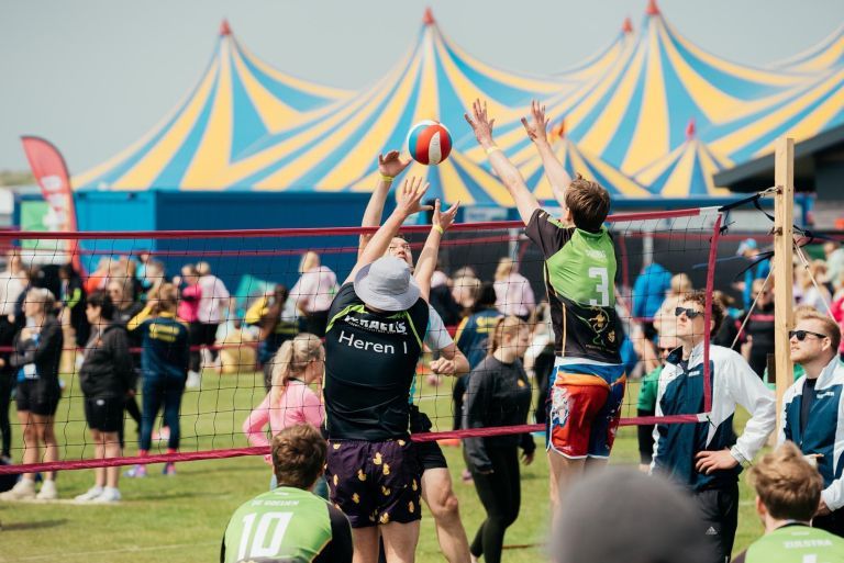 Lycurgus volleybaltoernooi - VVV Ameland