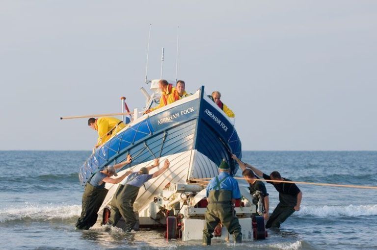 Demonstratie paardenreddingboot - VVV Ameland