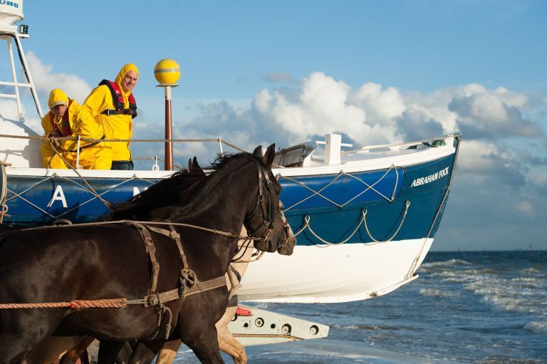 Demonstratie paardenreddingboot - VVV Ameland