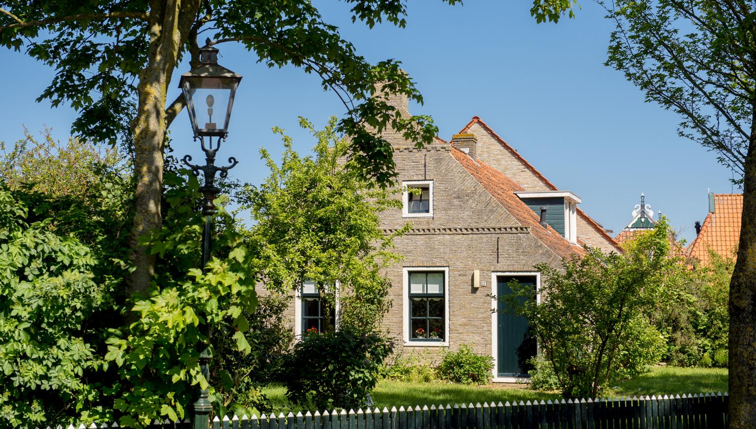 Bed & Breakfast/kamerverhuur - VVV Ameland