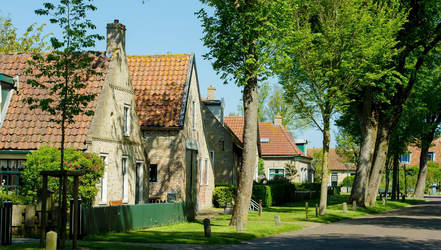 Vakantiehuizen Ballum 1-4 personen - VVV Ameland