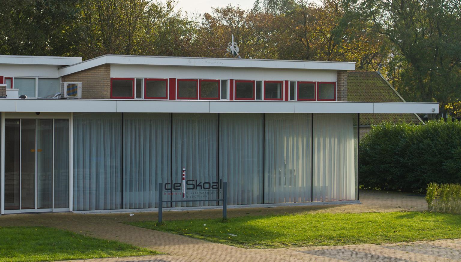 Apotheek de Skoal, Nes - VVV Ameland