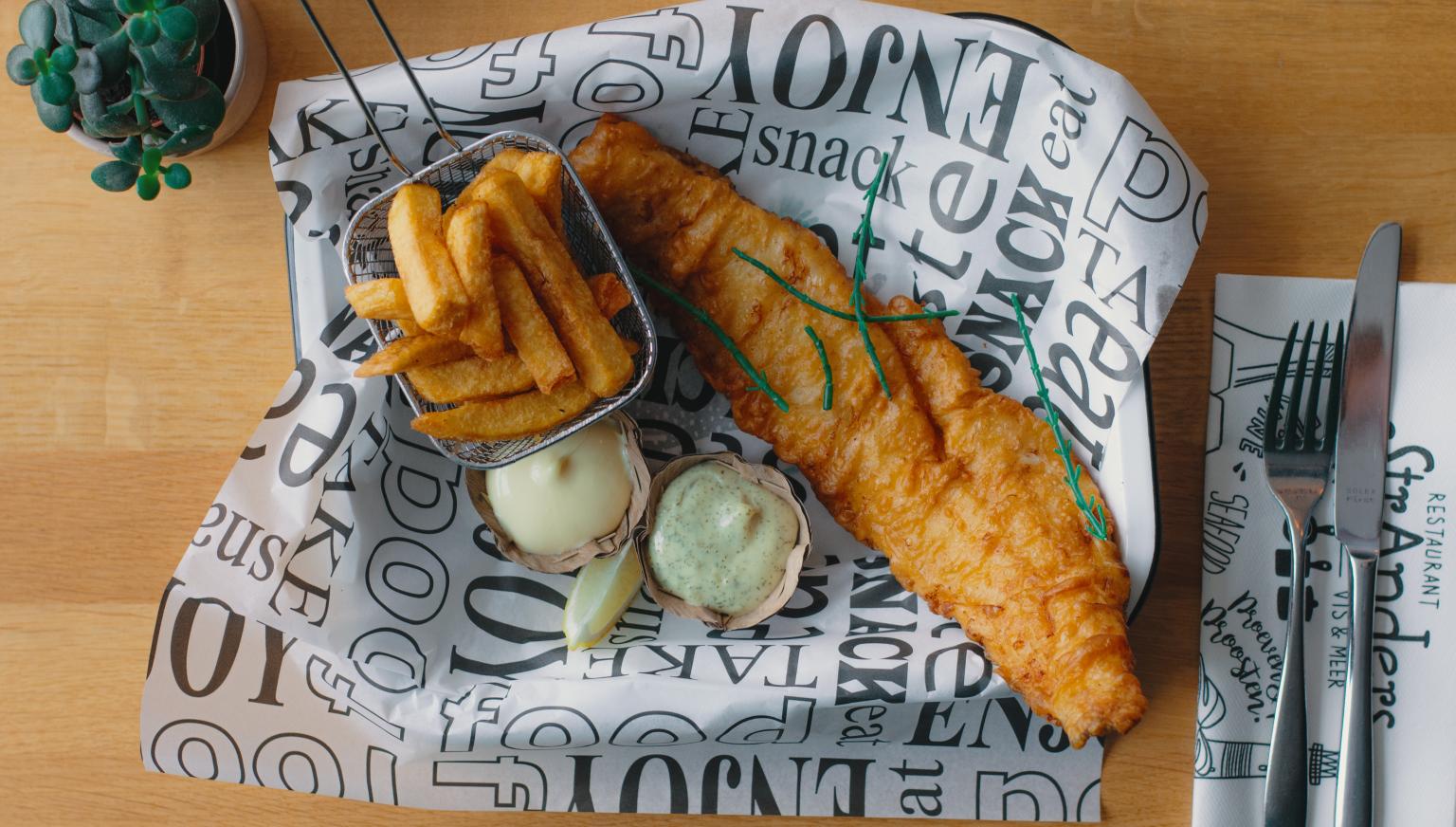 StrAnders, Fish & Chips Take Away Counter, Buren - VVV Ameland