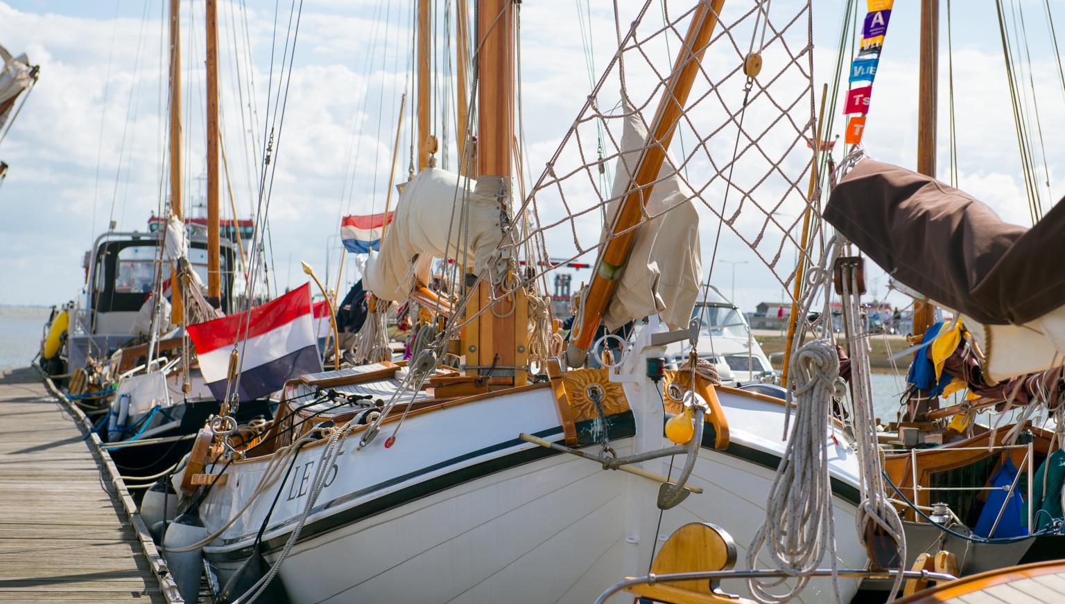 Vliegveld en jachthaven - VVV Ameland